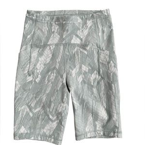 Lululemon Swift Speed High Rise Short 8” Reverberate Chevron size 4